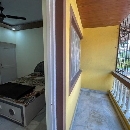 Zars Villa, Lonavala Extérieur photo